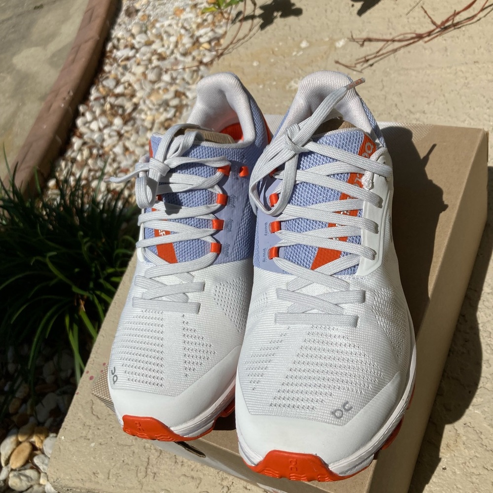 ON Women’s Cloudsurfer 6 Running Shoe Size 8 Color: White/Flame